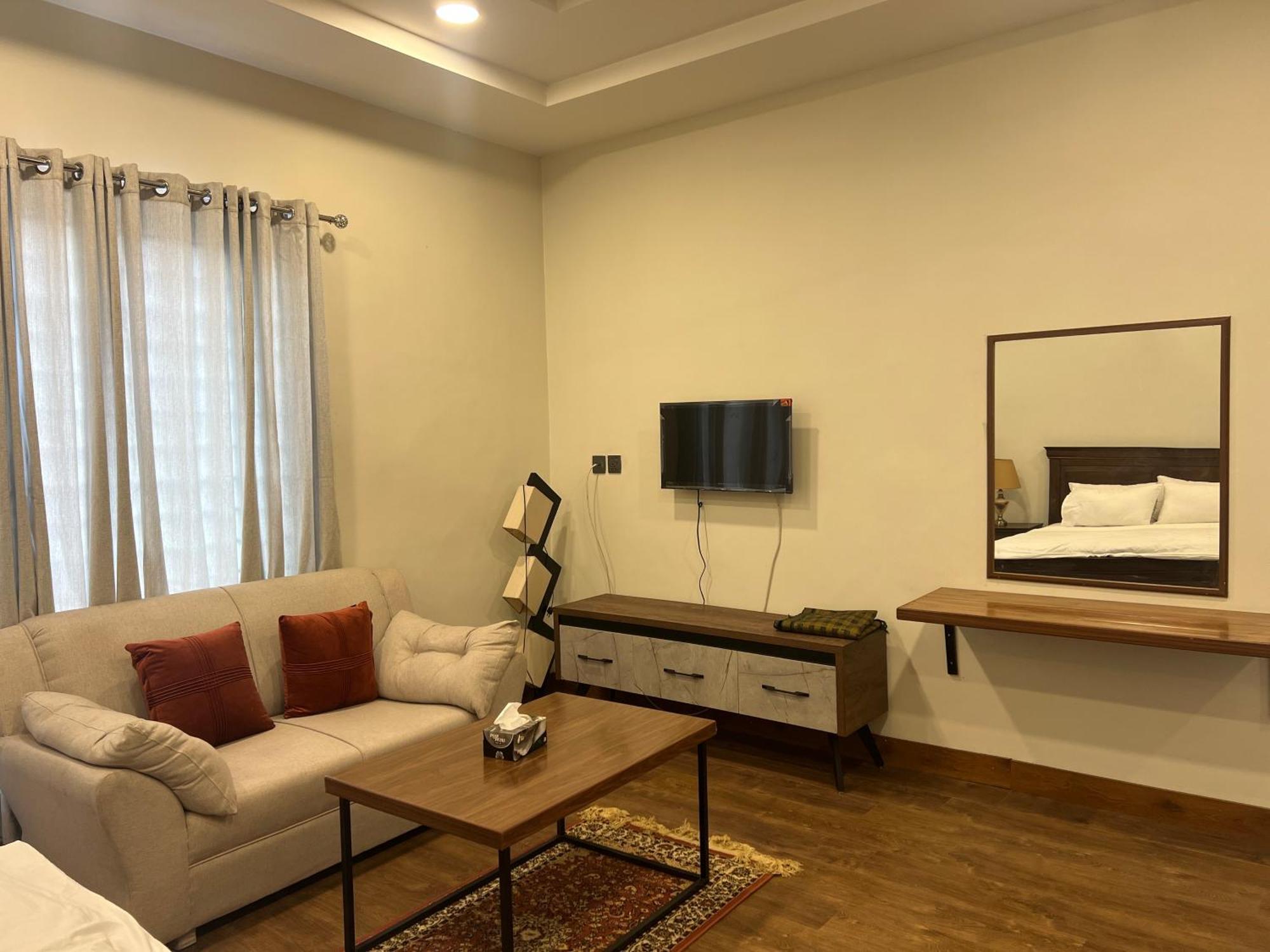 Deluxe King Room In Silverscape Residence راوالبيندي المظهر الخارجي الصورة