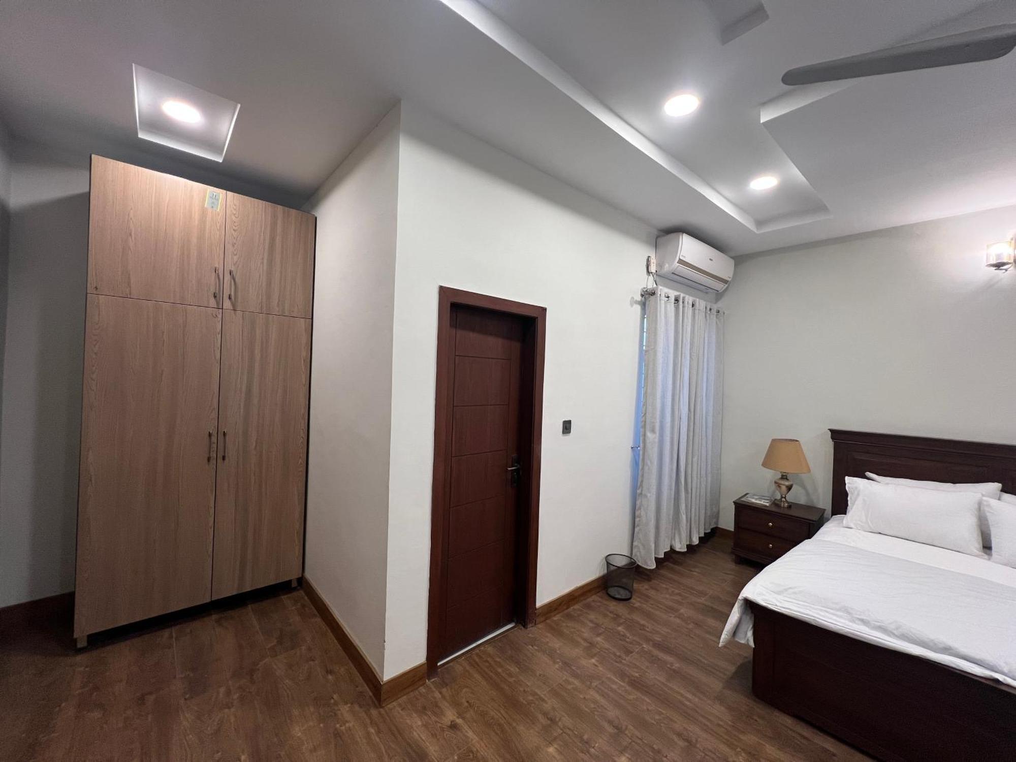 Deluxe King Room In Silverscape Residence راوالبيندي المظهر الخارجي الصورة